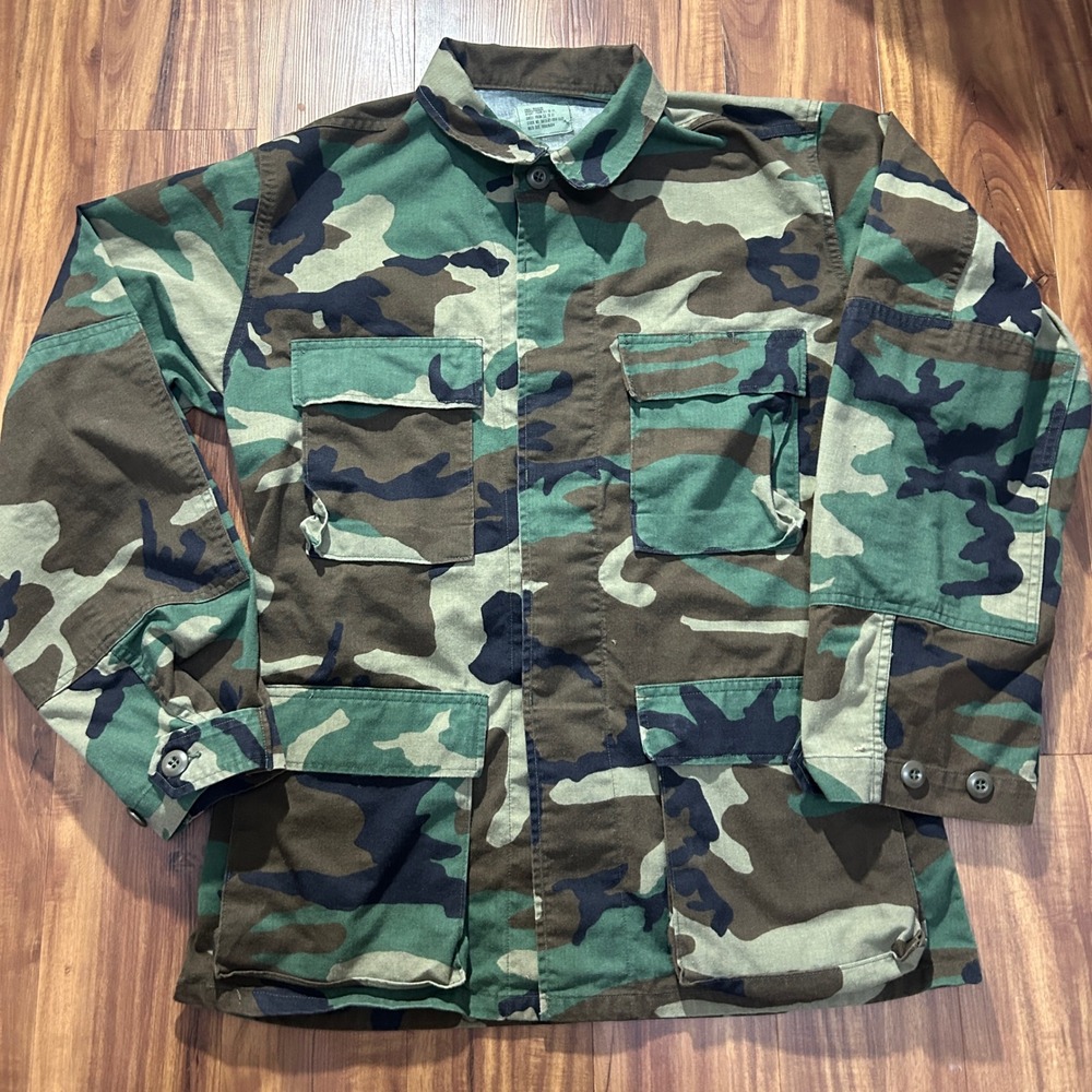 US Military Woodland Camo Combat Coat BDU Field Jacket Small Regular DLA100-88-F
